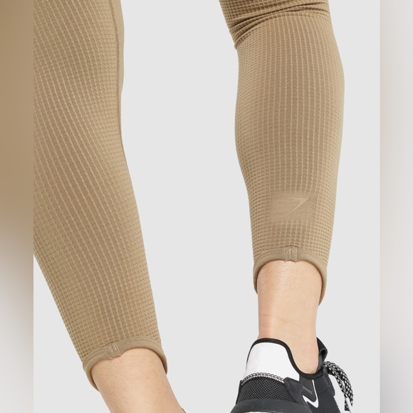 Gymshark Pause Seemless Legging - Picture 4 of 7